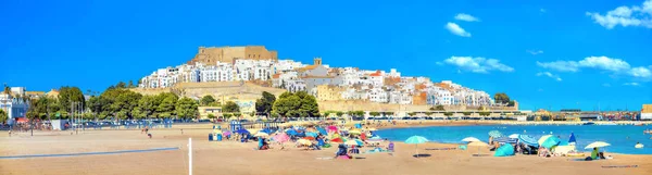 Panoramik Manzara Plaj Eski Şehrin Baba Luna Kale Manzaralı Peniscola — Stok fotoğraf