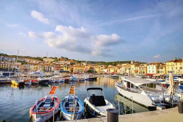 Porto Marina Com Barcos Pesca Cidade Resort Cassis França Provence — Fotografia de Stock