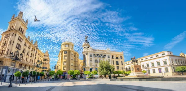 Praça central de Tendillas (Plaza de las Tendillas) em Córdoba . — Fotografia de Stock