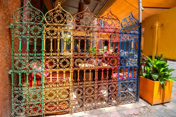 Colorful decorative inside grille in street cafe on market at Me — Stock Photo, Image