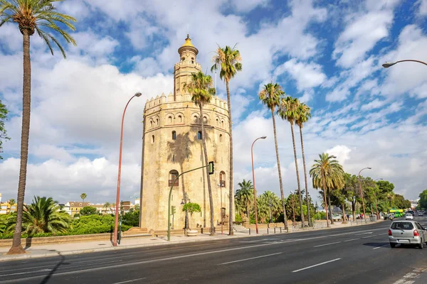 Veduta della Torre del Oro di Siviglia. Andalusia , — Foto Stock