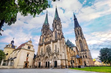 Olomouc kasabasındaki St. Wenceslas Katedrali. Çek Cumhuriyeti