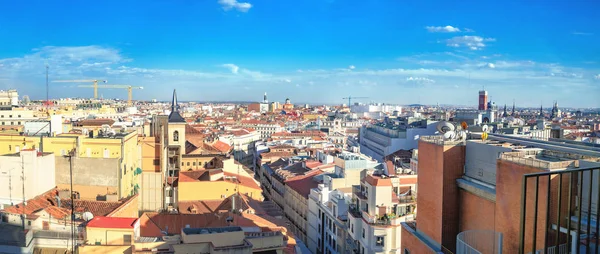 Paesaggio urbano panoramico del centro di Madrid. Spagna — Foto Stock