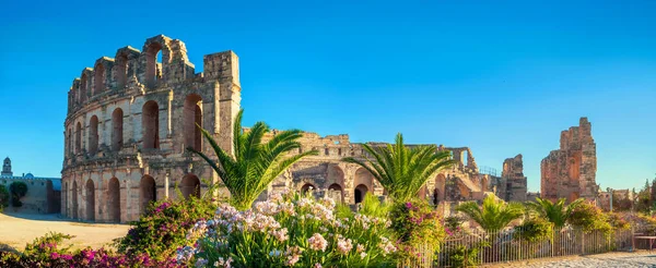 Panoramisch Uitzicht Oude Ruïnes Van Het Romeinse Amfitheater Djem Tunesië — Stockfoto