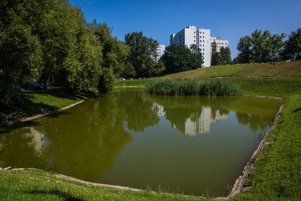 Park bölgesinde Zoliborz, Varşova, Polonya