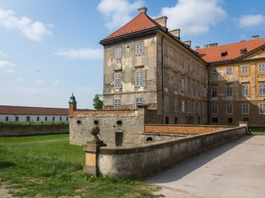 Barok kale Holic, Slovakya