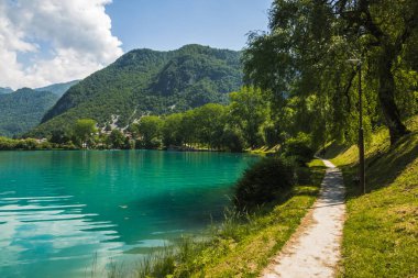 Çoğu na nehirde Soca yolda Soci, Slovenya