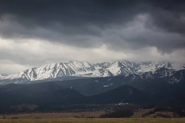 Les Montagnes Tatra Furmanowa Par Temps Nuageux Zakopane Pologne — Photo