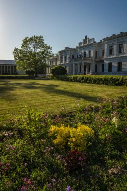 Lubomirski prensler ve Szymanow, pl, Polonya manastırda Sarayı
