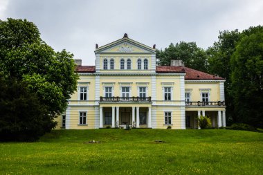 Raczynski'yi Sarayı Zlotisi Potok, Silesia, Polonya