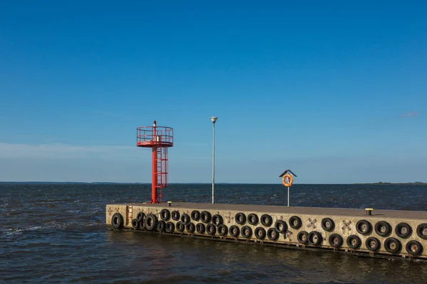 Марина во Фромборке летом, Варминско-Майское, Польша — стоковое фото