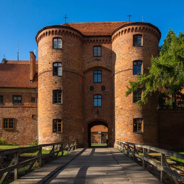 Puerta en Frombork, Warminsko-Mazurskie, Polonia —  Fotos de Stock