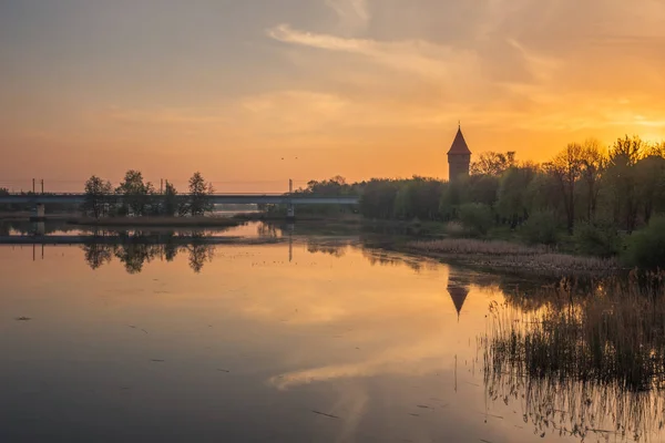 Rzeka Maslankowa wieży i Nogat Malbork, Pomorskie, Polska — Zdjęcie stockowe
