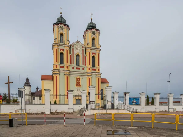 Basilikan och Dominikanska klostret i Sejny, Podlaskie, Polen — Stockfoto
