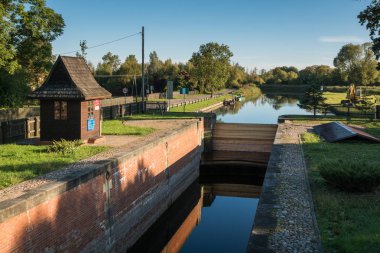 Debowo, Podlaskie, Pol 'daki Augostowski kanalına tarihi kilit