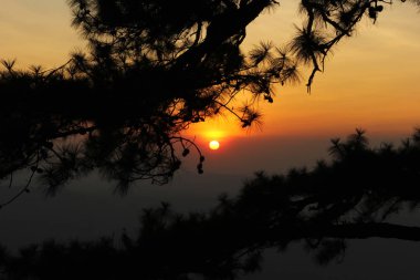 Akşamları gün batımı