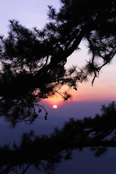 Akşamları gün batımı