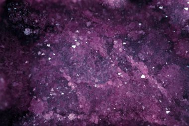 tedavi edilmemiş Ametist parça doku