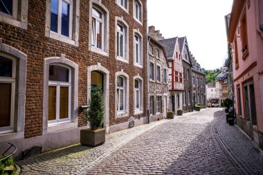 eski taş evler eski şehir. Almanya, Stolberg