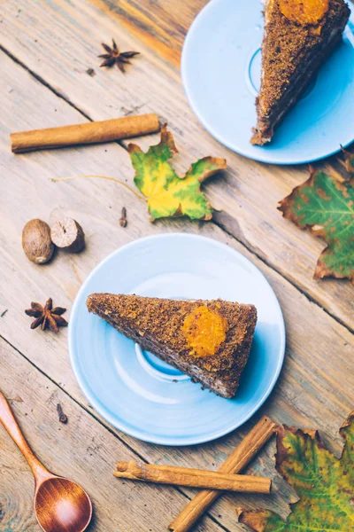 Kue Wortel Makanan Penutup Buatan Sendiri Dengan Batang Kayu Manis — Stok Foto