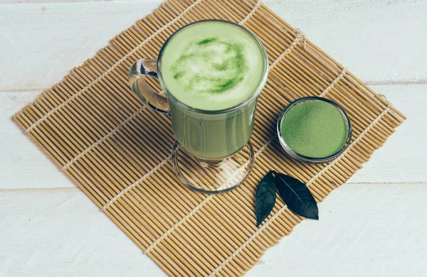 Wegańskie Kokosowe Matcha Latte Latte Zielonej Herbaty Proszku — Zdjęcie stockowe