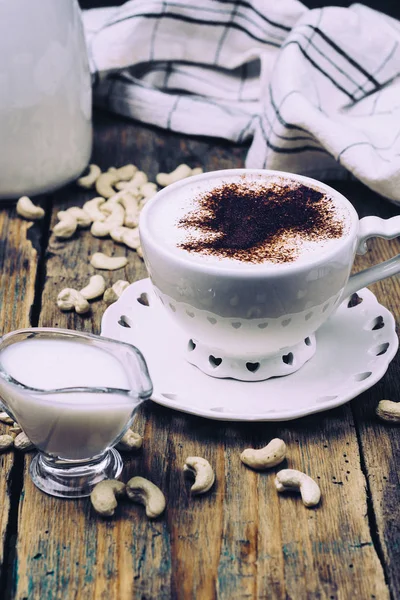 Leche Anacardo Fresca Orgánica Vegana Cruda Con Nueces Anacardo Sobre — Foto de Stock