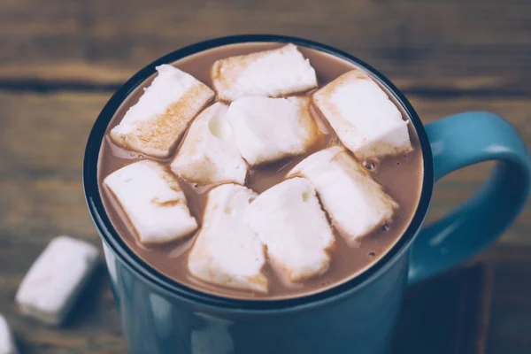 Xícara Cacau Quente Chocolate Quente Com Marshmallows Paus Canela Fundo — Fotografia de Stock