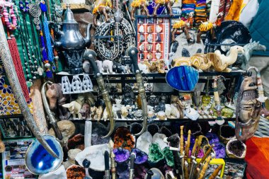 Fas oryantal Hediyelik eşya ve ürünler piyasada Medine Marakeş, Fas