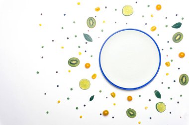 Gıda düz yatıyordu: Bahar Yaz konsepti boş levha ile. Vegan sebze