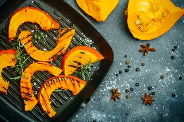 Grilled Baked Pumpkin Autumn Harvest Vegetables Pumpkin Dishes — Stock Photo, Image