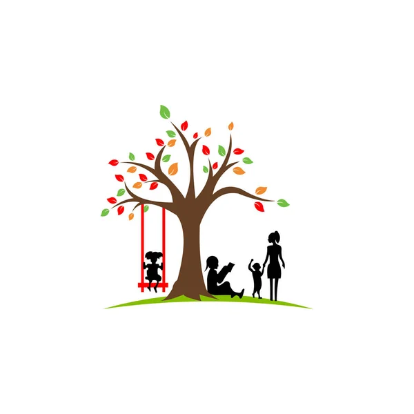 Niños Madres Juegan Bajo Árbol Educación Creativa Logo Inspiración — Archivo Imágenes Vectoriales