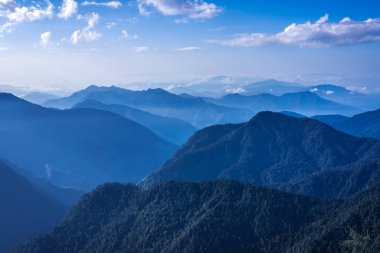 Khaliya Top'tan görünüm - Himalayalar, Khaliya Top, Munsiyari, Uttarakhand, Hindistan Manzarası -