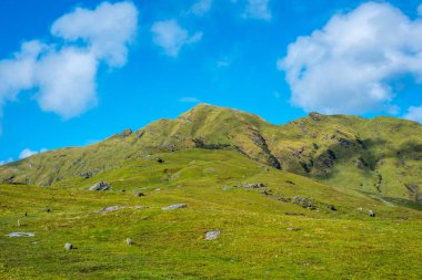 Fotoğraf Trek Himalayalar - manzara Himalayalar, Khaliya Top, Munsiyari, Uttarakhand, Hindistan