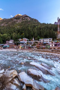 Gangotri, Uttrakhand, hindistan - 8 Ekim 2018 : Gangotri Tapınağı Hindu Hacı Kasabası -