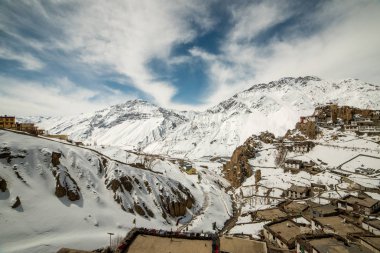 Himalayalar'da kışlarda bir köy - Spiti vadisi
