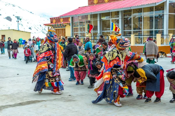 Spiti, Himachal Pradesh, India - March 24, 2019 : Traditional Mask Dance Festival in Himalayas — Stock Photo, Image