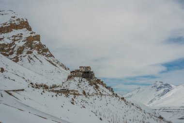 Kışları anahtar gompa Tibet manastırı. Spiti vadisi, Himachal Pradesh, Hindistan