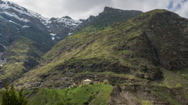 ve dağ sıraları ile manzara. doğal dağ arka plan