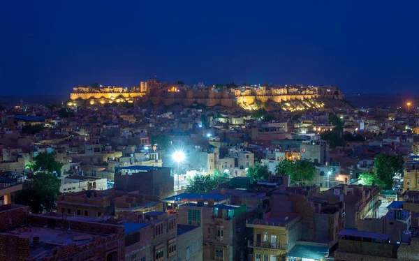 Vista noturna de Golden City Jaisalmer com forte — Fotografia de Stock