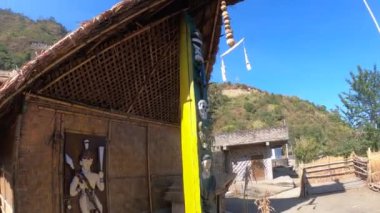Nagaland 'daki Naga Miras Köyü' ndeki Kabile Evi.