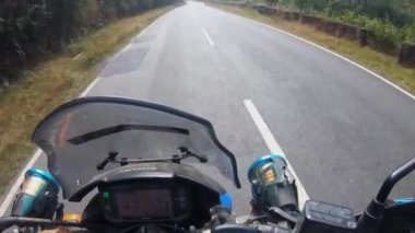 Motosiklet Hız göstergesi ve Yol Videosu