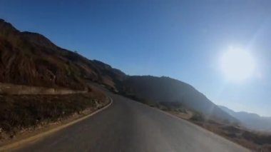 Meghalaya, Hindistan 'daki Timelapse Yolu.
