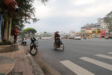 Vietnam sokak fotoğrafçılığı ve Pazar, küçük kasabada hayat