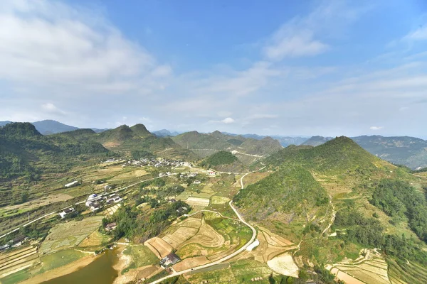 Entdecken Sie Große Berge Mit Terrassen Klippen Und Leben Der — Stockfoto