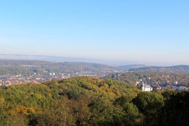 geniş görüş şehir dresden sachsen Almanya güneşli bir gün içinde çok renkli bir gezi turu sırasında fotoğraflandı