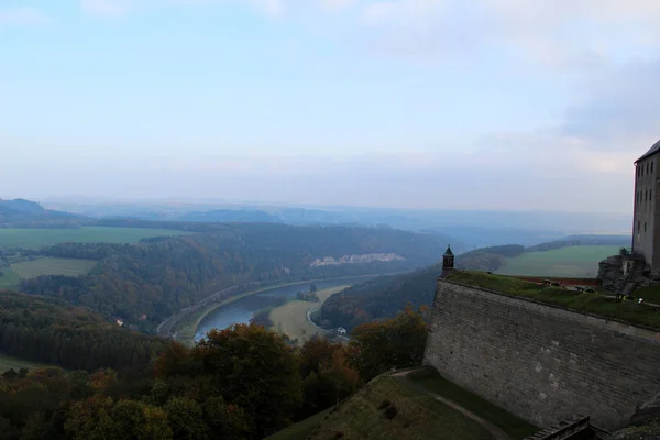 Vista Sobre Edifício Rio Com Paisagem Dresden Sachsen Alemanha Fotografado — Fotografia de Stock