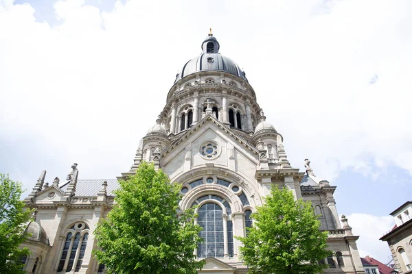 Vista Campanario Iglesia Con Ventana Histórica Mainz Alemania Fotografiado Recorrido — Foto de Stock