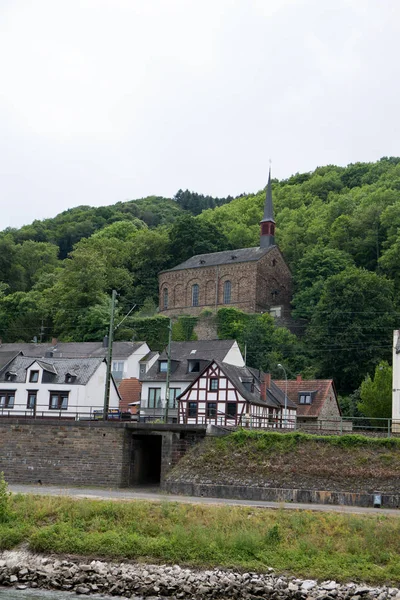 Vista Sobre Extremidade Edifícios Históricos Perto Rio Rhine Koblenz Alemanha — Fotografia de Stock