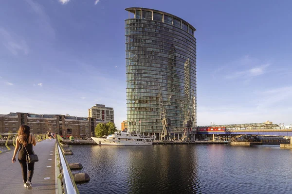 Kanarienvogel Flussufer Inländische Bucht Panoramablick London City Vereinigtes Königreich — Stockfoto