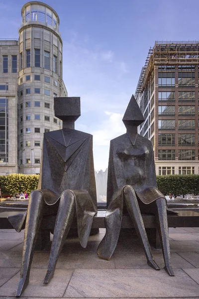 Canary Wharf Riverside Inland Bay Plaza Statues London City Reino —  Fotos de Stock